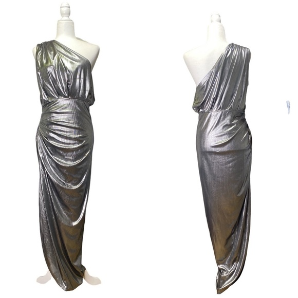 In The Mood For Love Cari Metallic Body-Con Maxi Dress - Picture 4 of 10